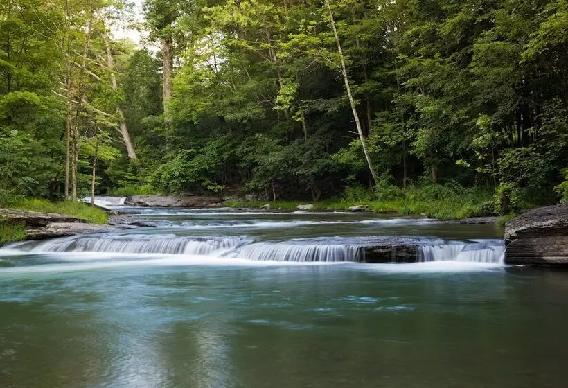 Hotelli The Woodstock Inn On The Millstream