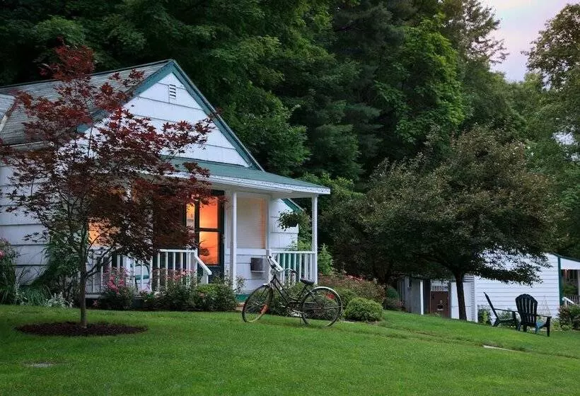 Hotelli The Woodstock Inn On The Millstream