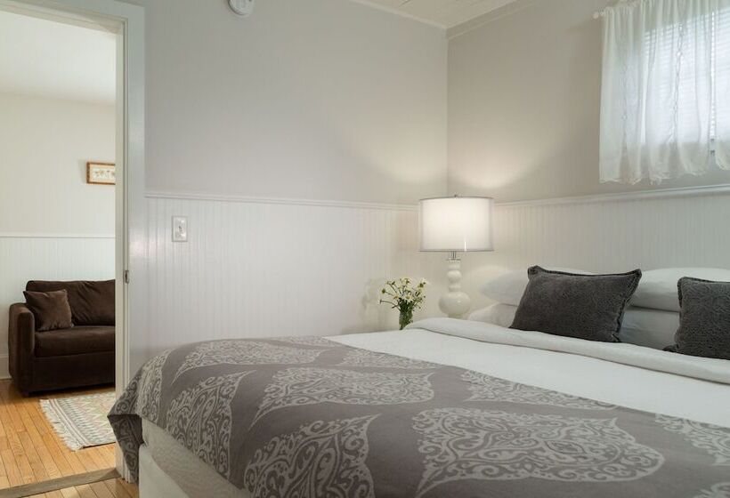 Отель The Woodstock Inn On The Millstream