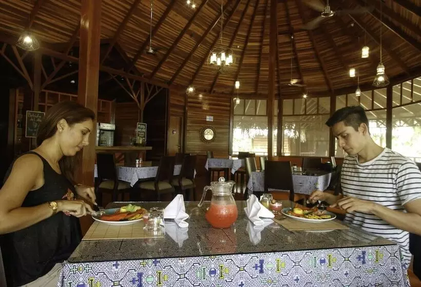 ホテル Uni Rao Centro Ecológico