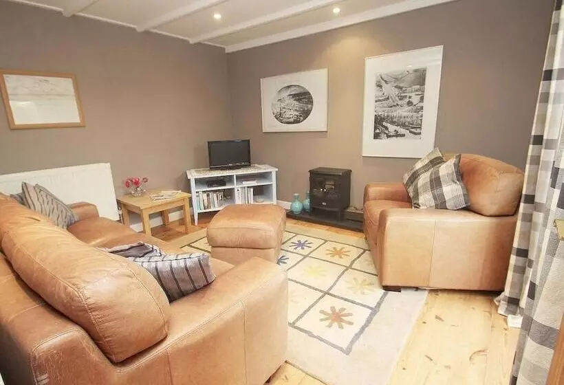 Incline Cottage