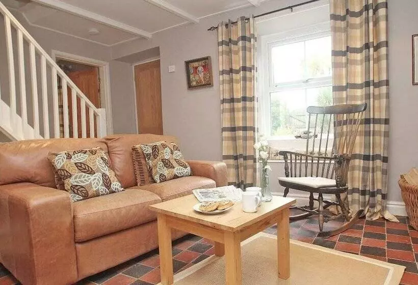 Incline Cottage