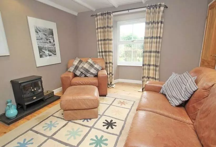 Incline Cottage