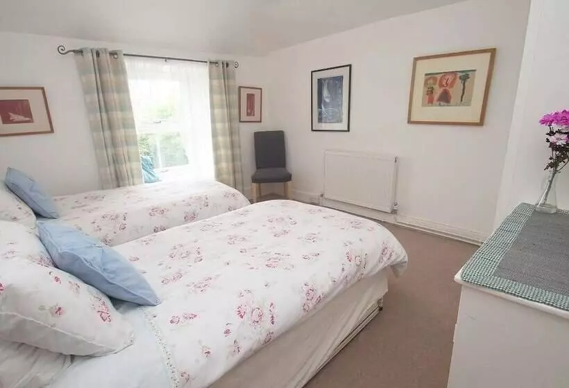 Incline Cottage