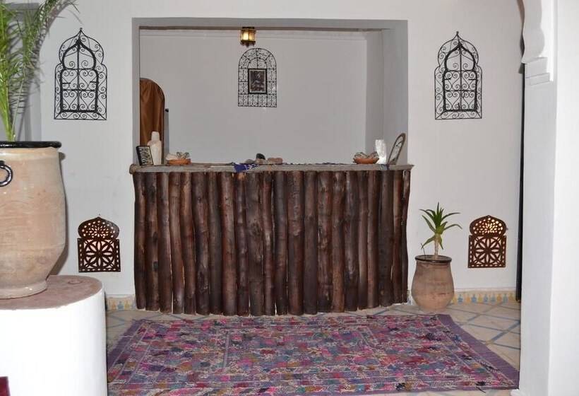 פנסיון Auberge Tissadrine