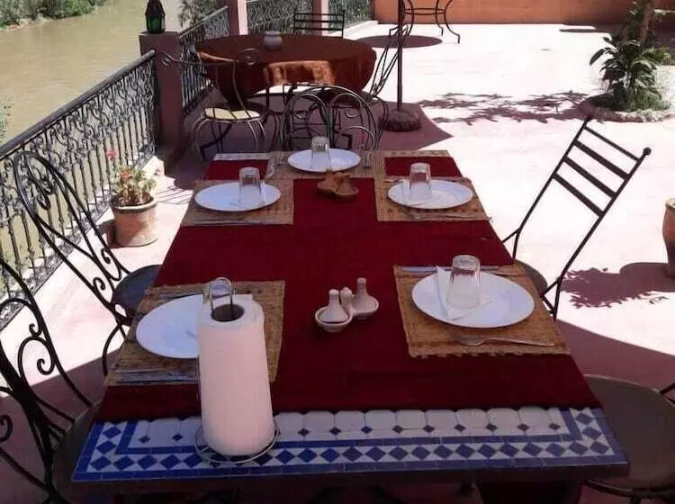 Majatalo Auberge Tissadrine