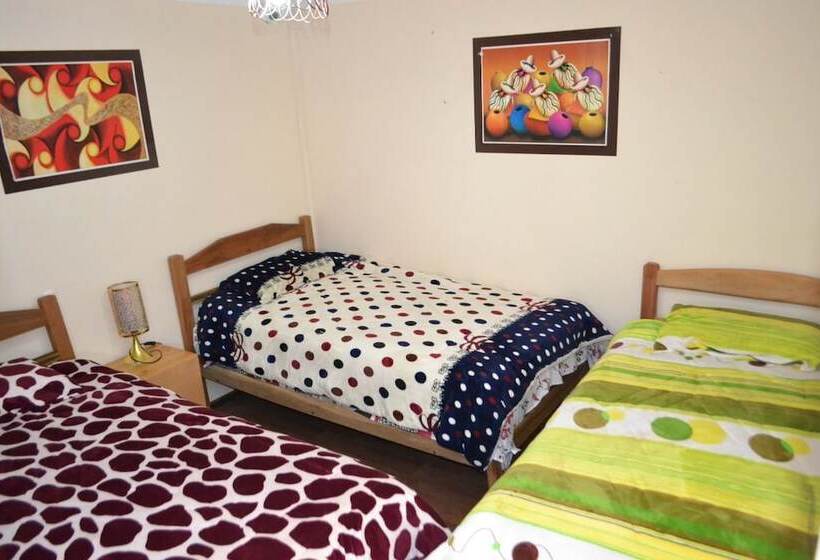 پانسیون Mandragora Hostel