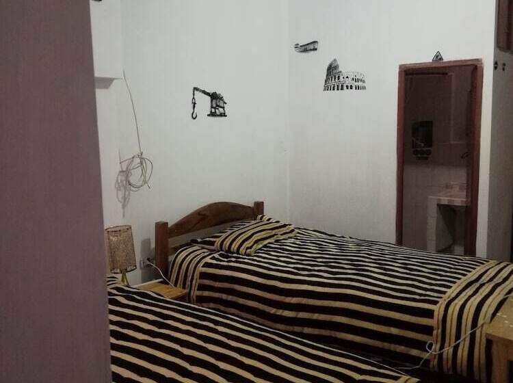 پانسیون Mandragora Hostel