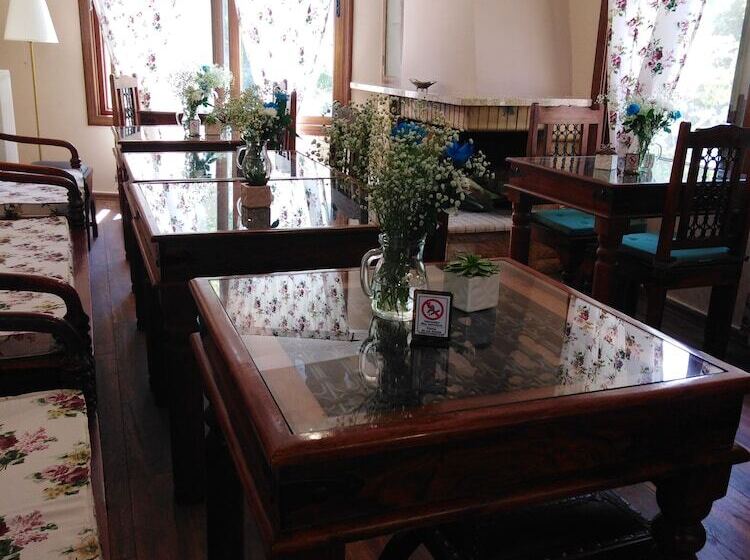 ペンション Mansion Of Kertezis