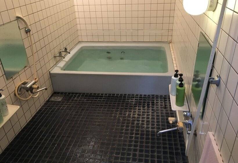 פנסיון Noto Shimayado Segawa