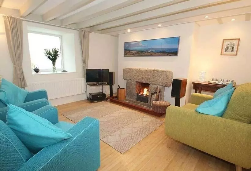 White Duck Cottage