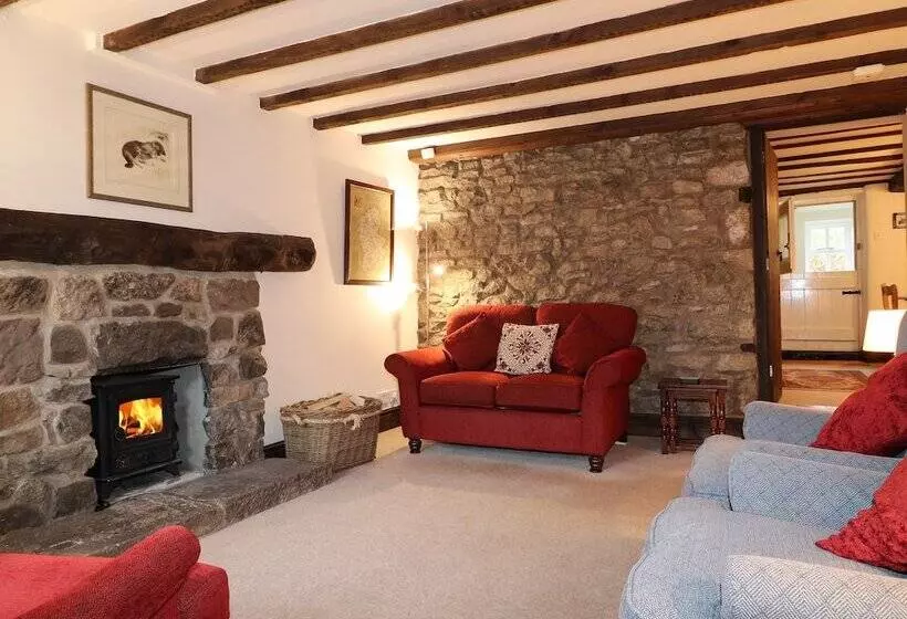 Walton Cottage