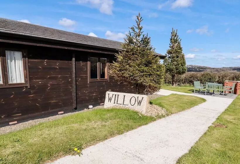 Willow Lodge