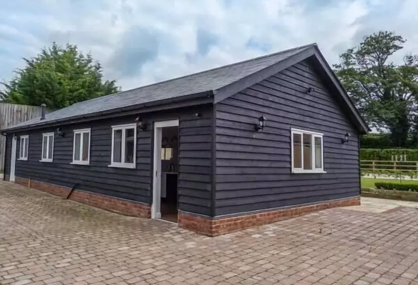 Willow Lodge