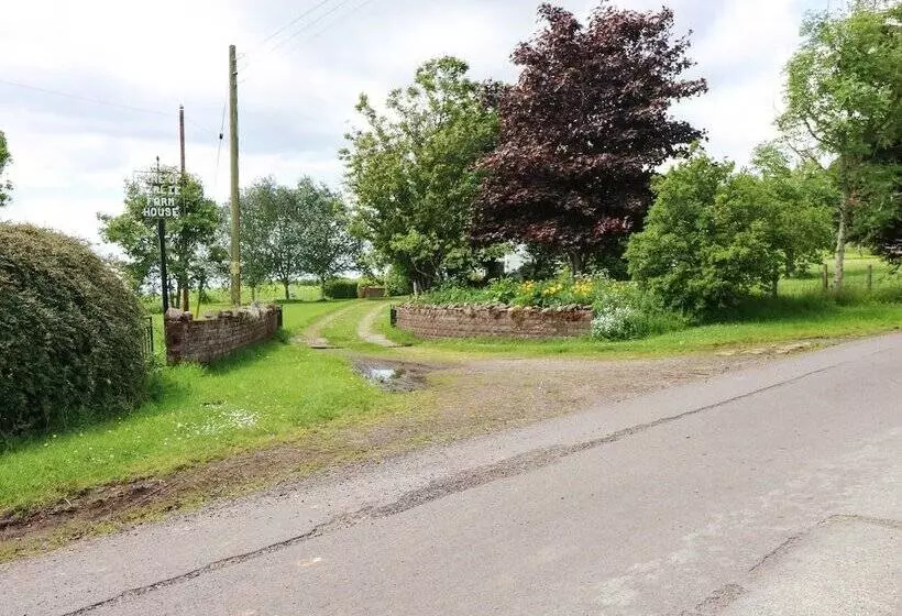 Brae Of Airlie Farm