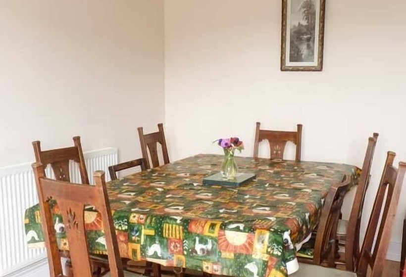 Buckinghams Leary Farm Cottage