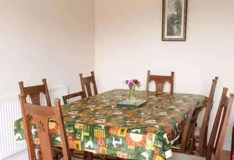Buckinghams Leary Farm Cottage