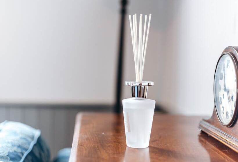 Eudon Burnell Cottage