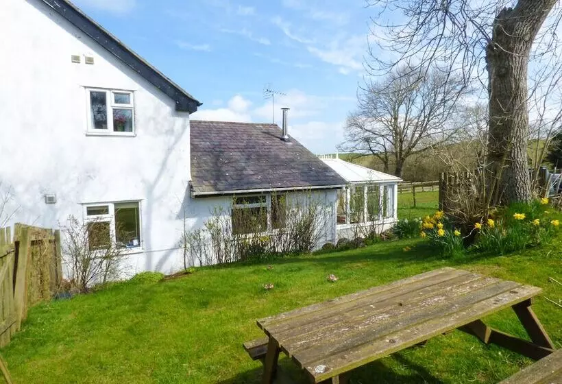 Glan Y Gors Cottage