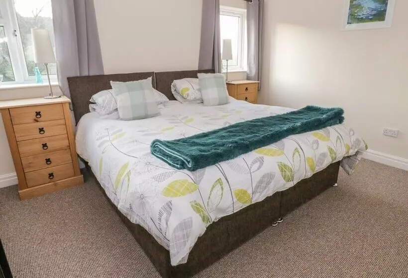 Glan Y Gors Cottage