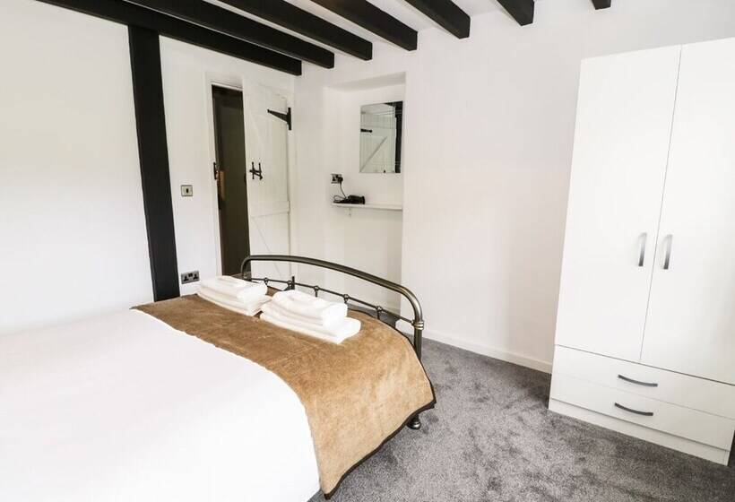 Hen Gelligemlyn   The Annexe