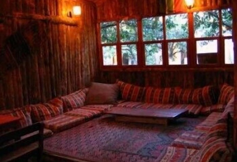 هاستل Bayrams Tree Houses