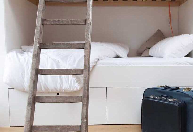 هاستل Hello I M Local