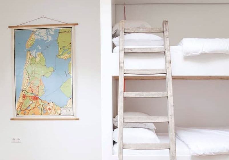 هاستل Hello I M Local