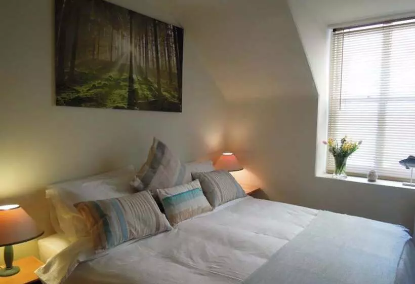 Aamiaismajoitus (B&B) Seascape Largo