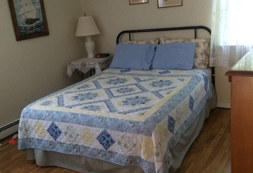 Carole S Place B & B