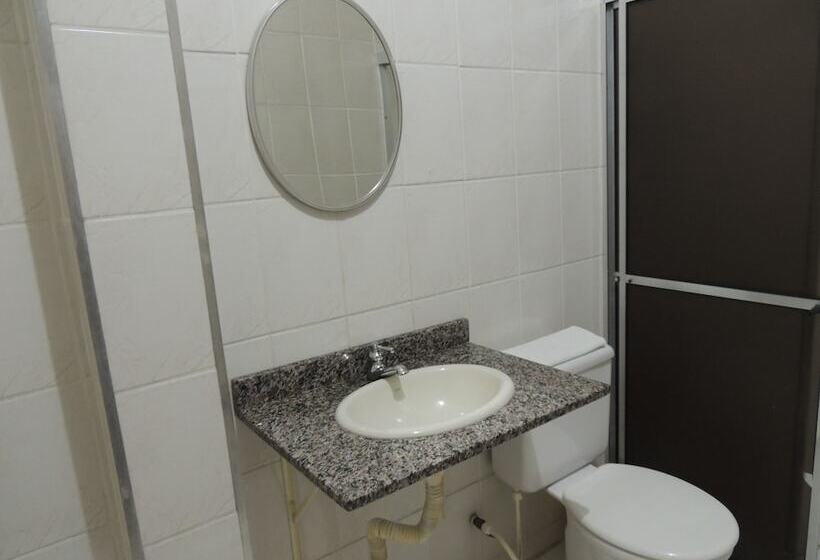 בית מלון כפרי Bahiti