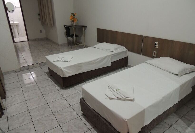 בית מלון כפרי Bahiti