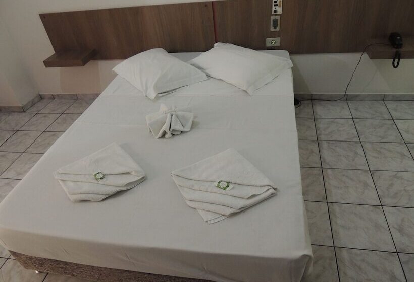 בית מלון כפרי Bahiti