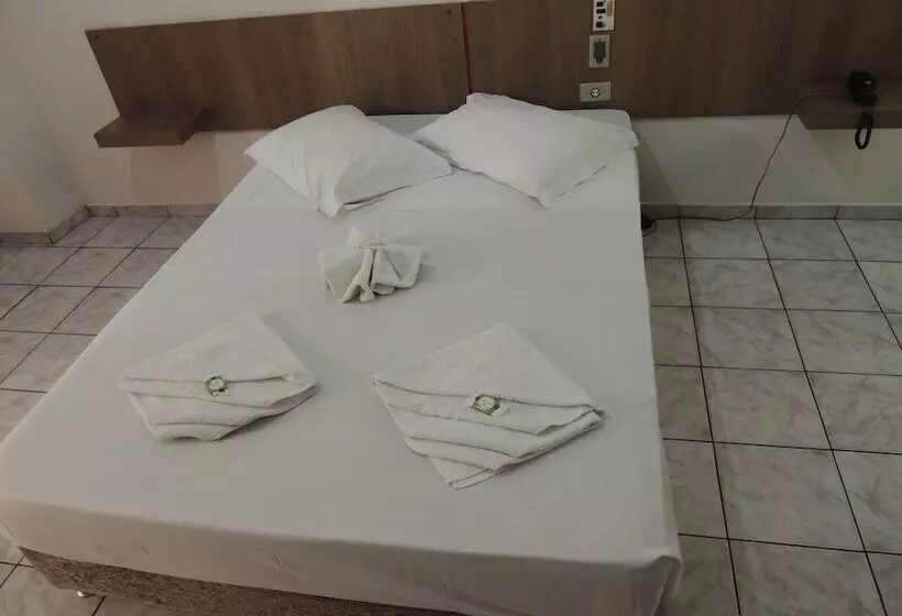 Hotelli Bahiti