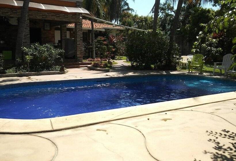 هتل Brisas Marinas