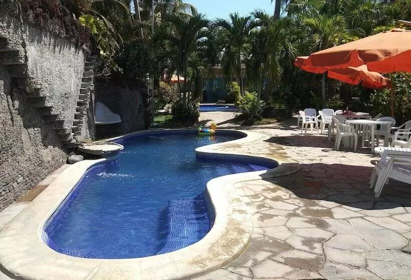 هتل Brisas Marinas