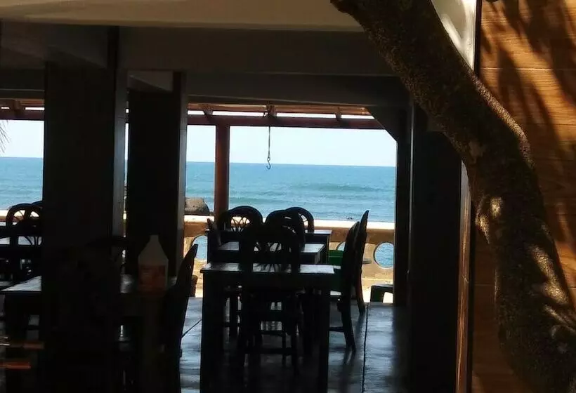 هتل Brisas Marinas