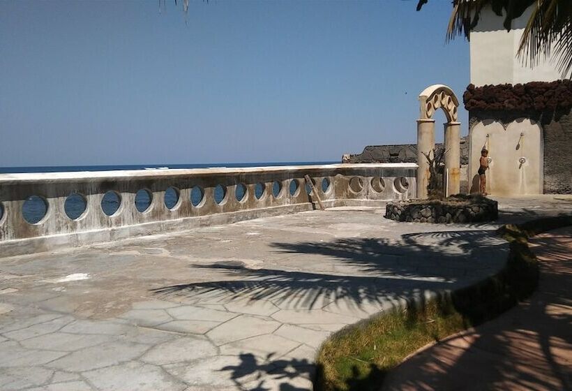 هتل Brisas Marinas