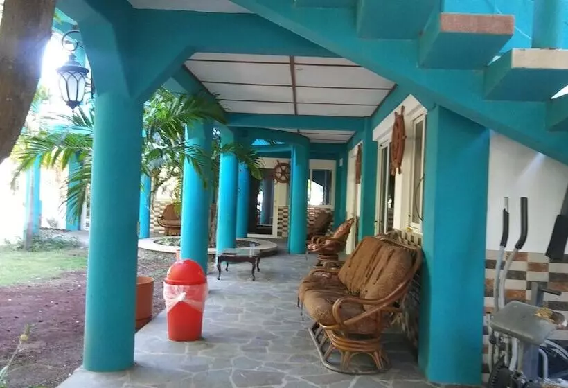 هتل Brisas Marinas