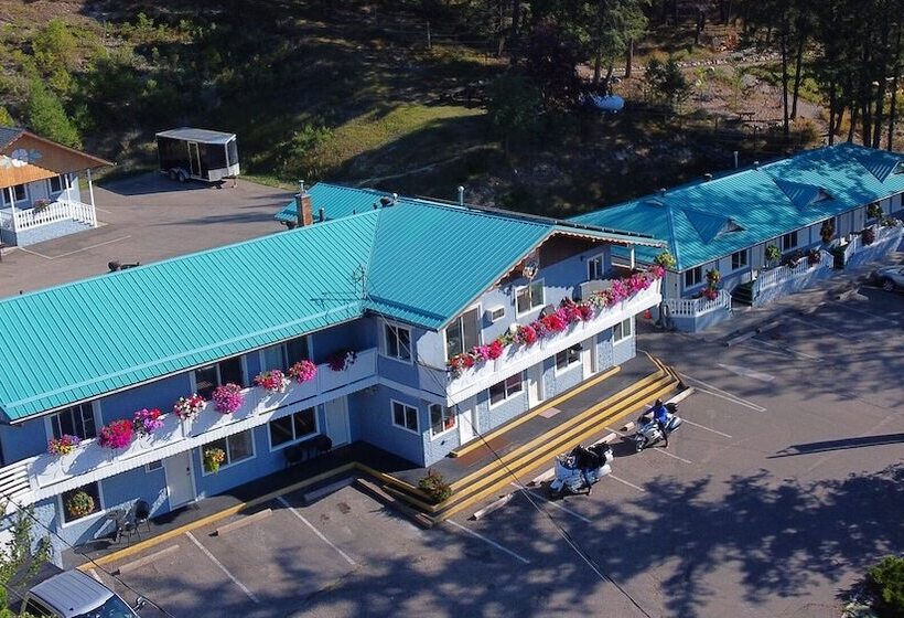 هتل Celadon Lodge