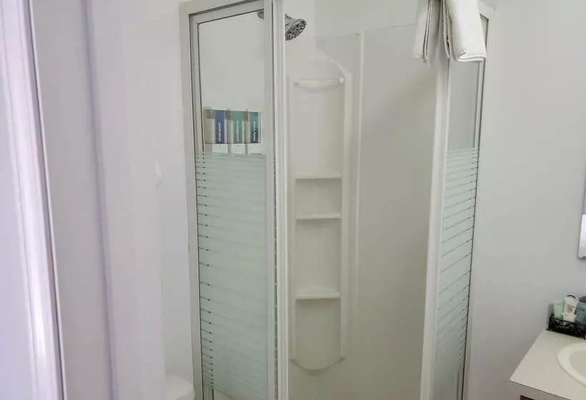 Hotelli Celadon Lodge