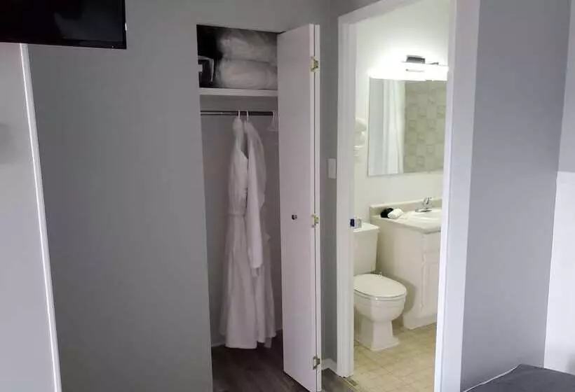 Hotelli Celadon Lodge