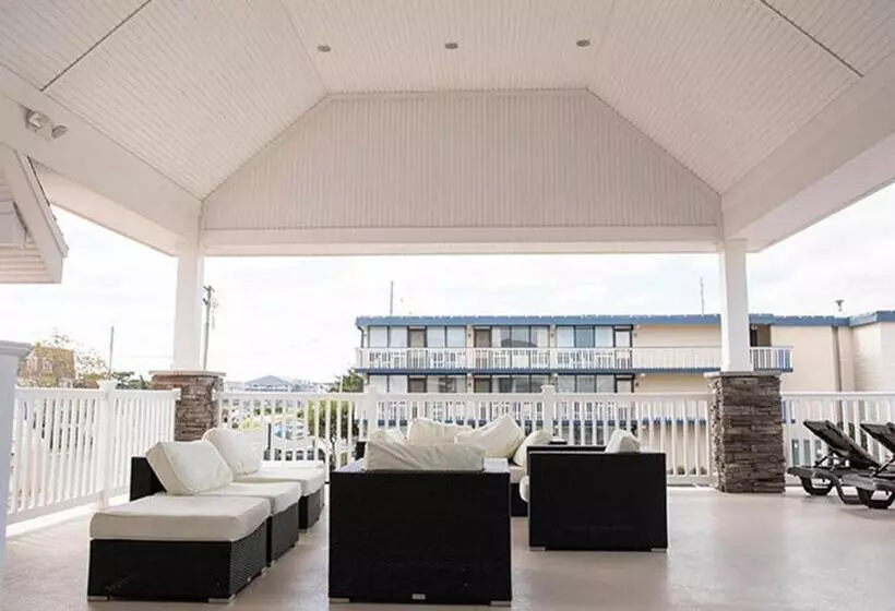 Hotelli Desert Sand Resort