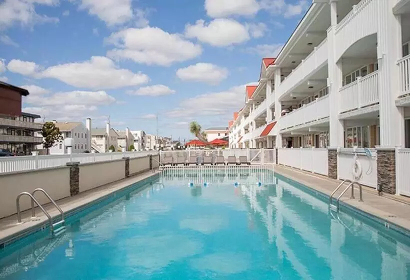 Hotelli Desert Sand Resort