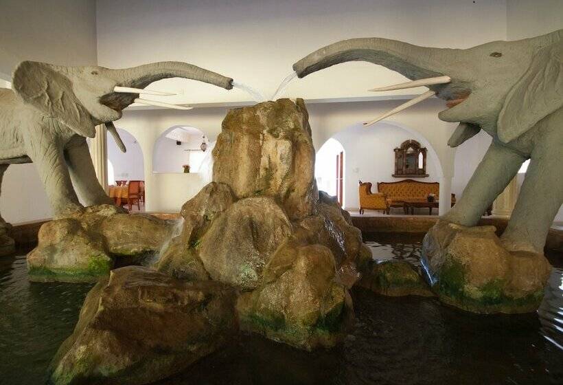 هتل Double Heart Malindi Resort