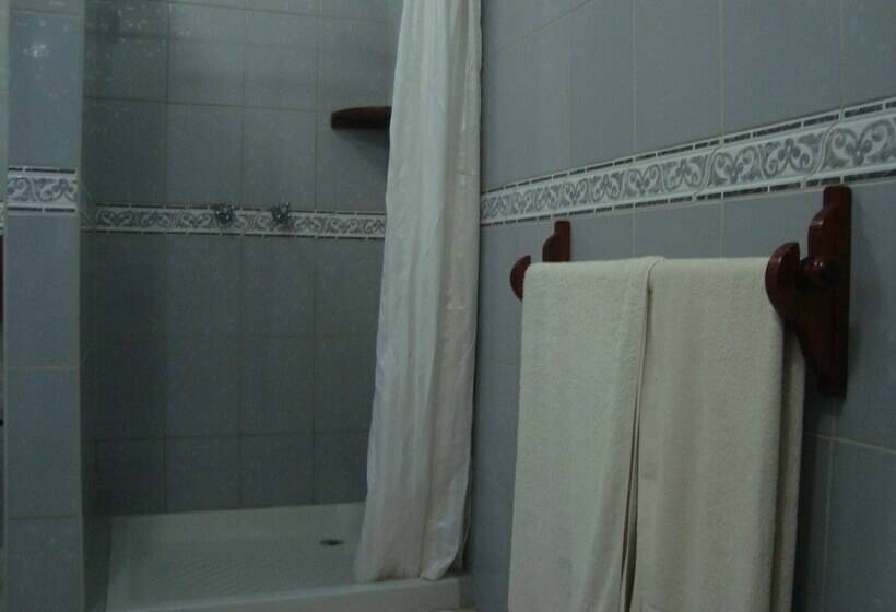 هتل Double Heart Malindi Resort