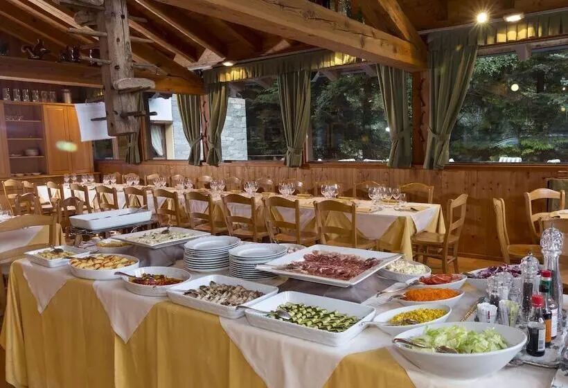 هتل Gressoney
