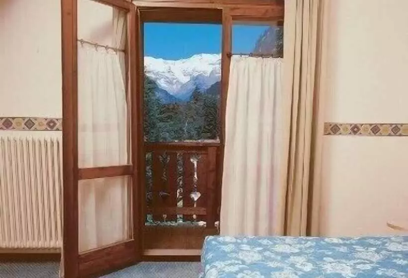 هتل Gressoney