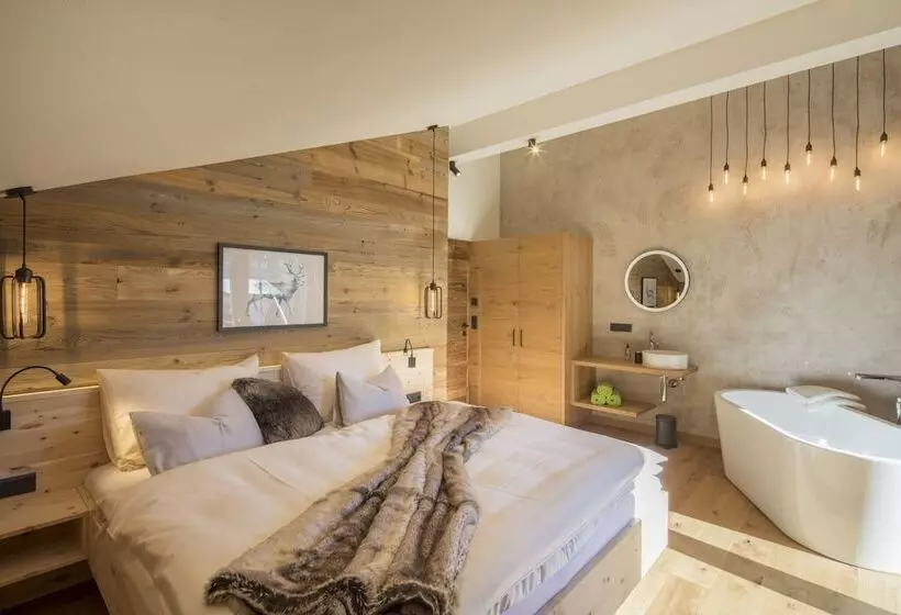 Hotelli Haus Sonnblick Penthouse Lodge