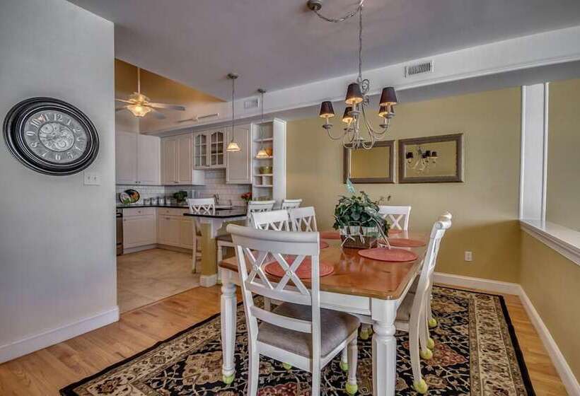 Szálloda Hemingways By The Sea